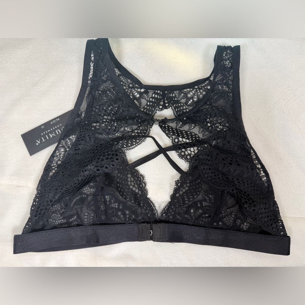 Youmita Elegant Black Lace Bralette - Picture 4 of 4